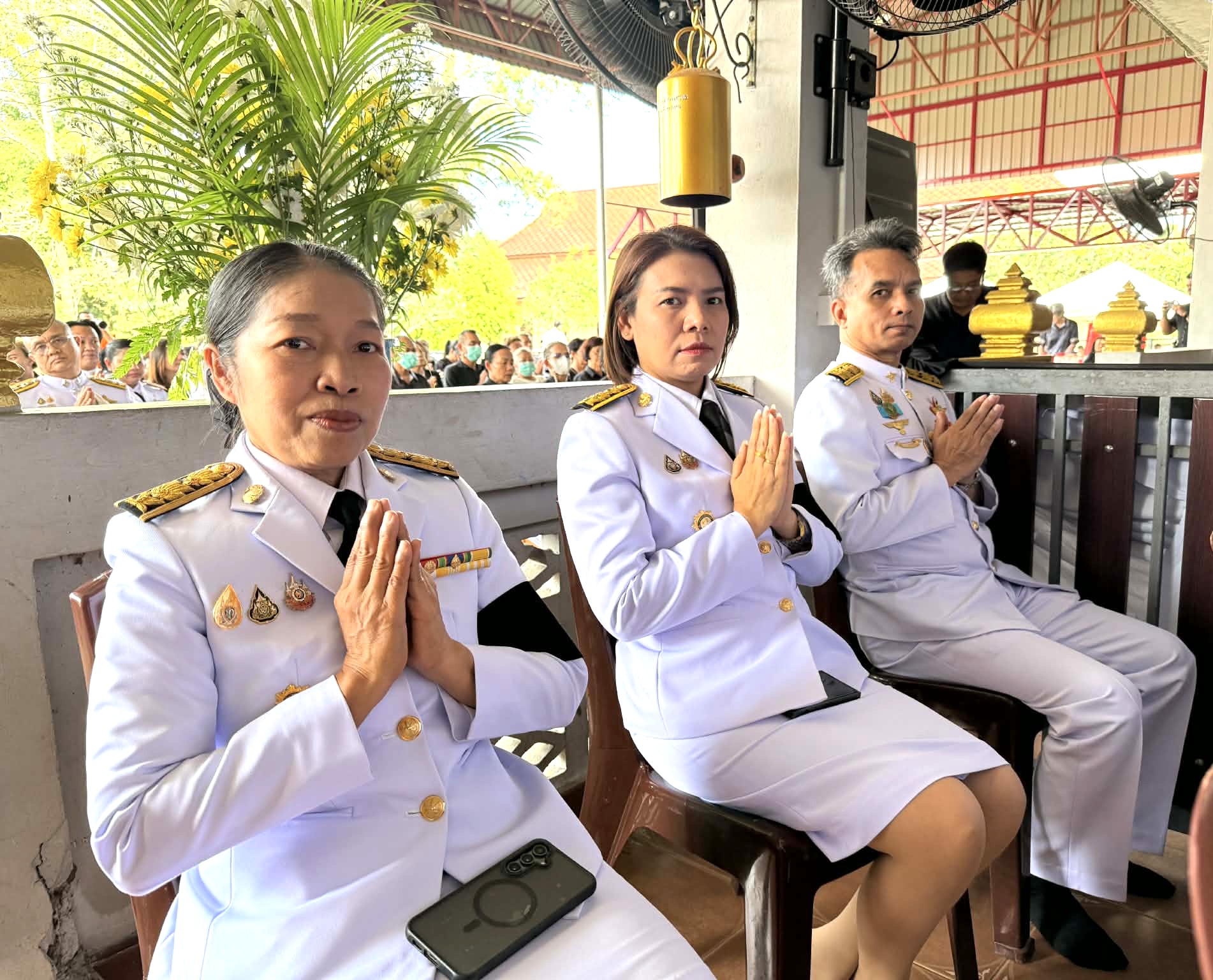 พัฒนาการอำเภอสุไหงโก-ลก  ร่วมพิธีบำเพ็ญกุศลสตมวาร  (100 วัน) เพื่ออุทิศถวายเป็น พระราชกุศลแด่สมเด็จ พระนางเจ้าสิริกิติ์ พระบรม ราชินีนาถ พระบรมราชชนนี พันปีหลวง